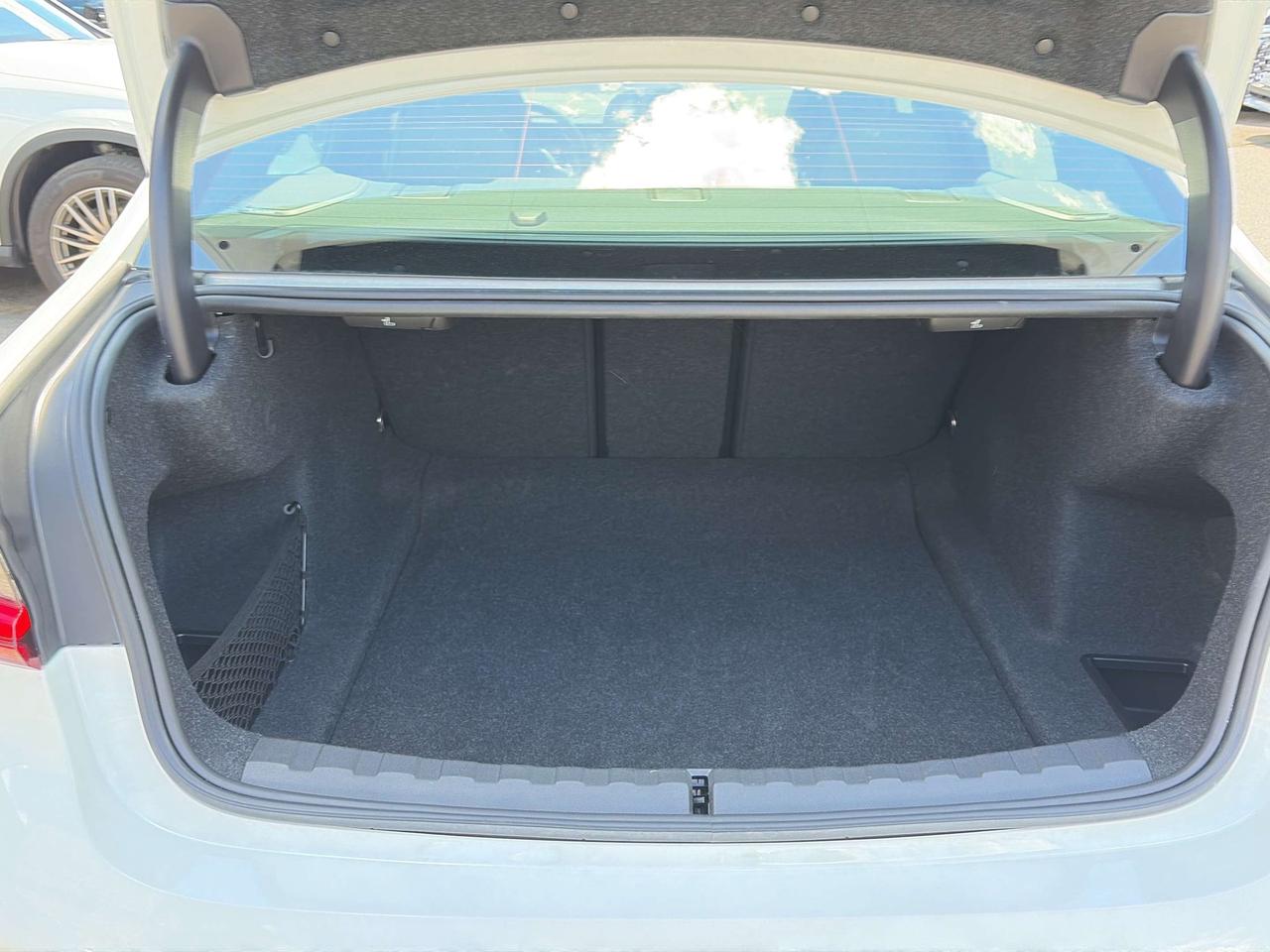 2025 BMW 3 Series 330I XDRIVE, M SPORT, HEADS UP, HARMON KARDON, Photo