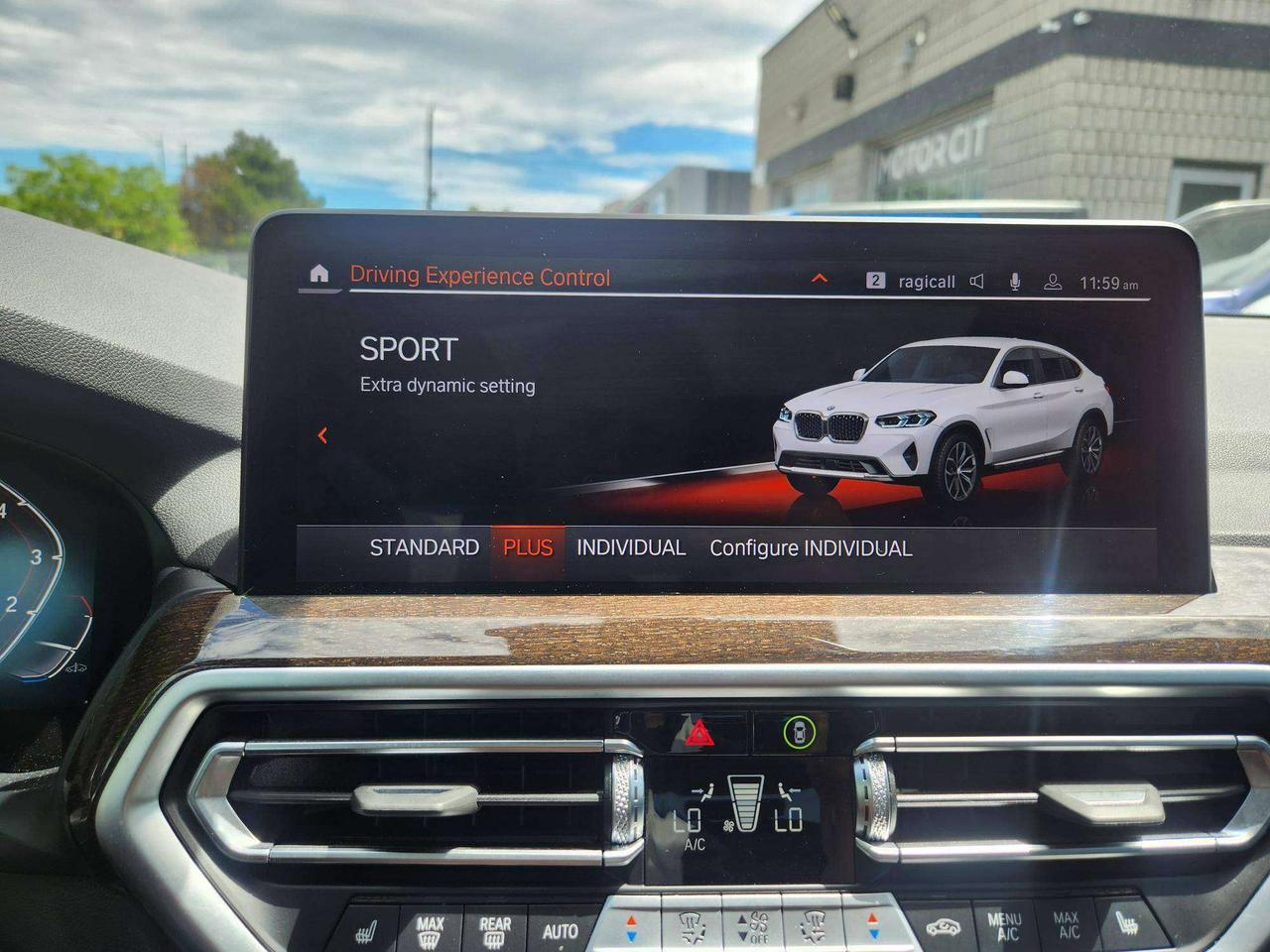 2025 BMW X4 HARMON KARDON,PANO,NAVI,CARPLAY, REMOTE START, HUD Photo