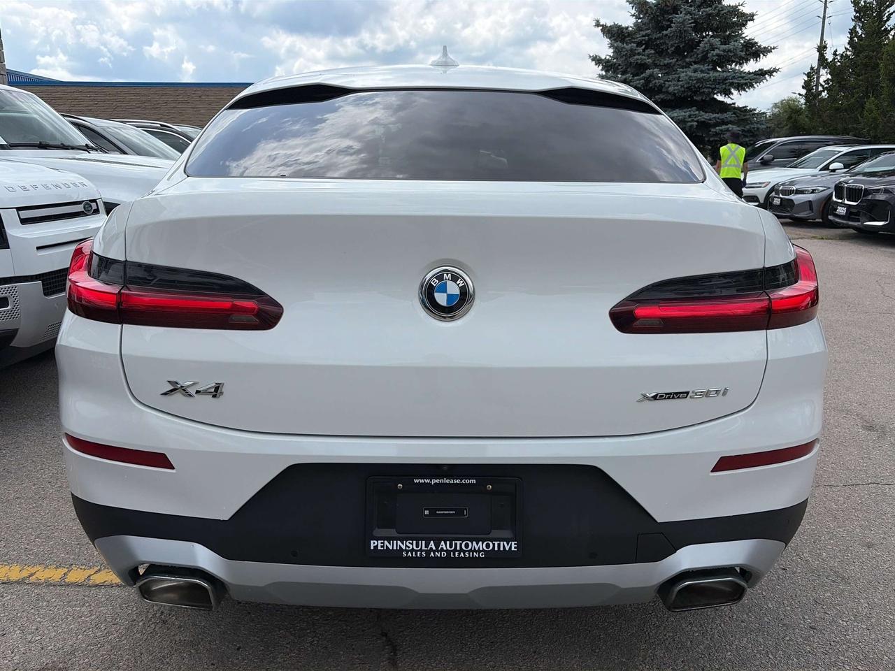 2025 BMW X4 Final Production Limited Edition Photo