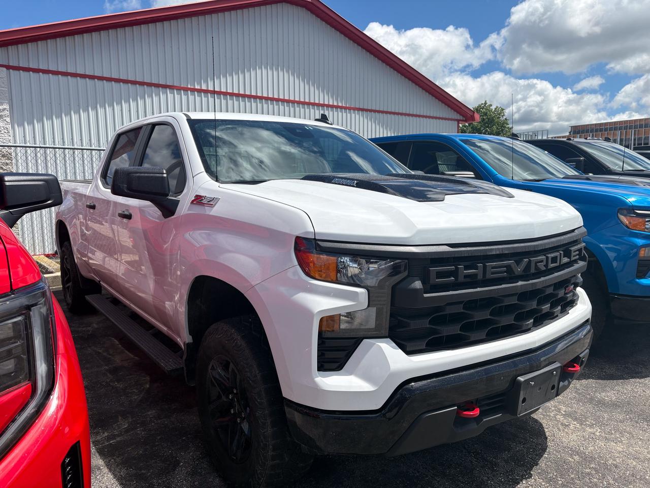 2025 Chevrolet Silverado 1500 Custom Trail Boss 4WD *DIESEL* Photo
