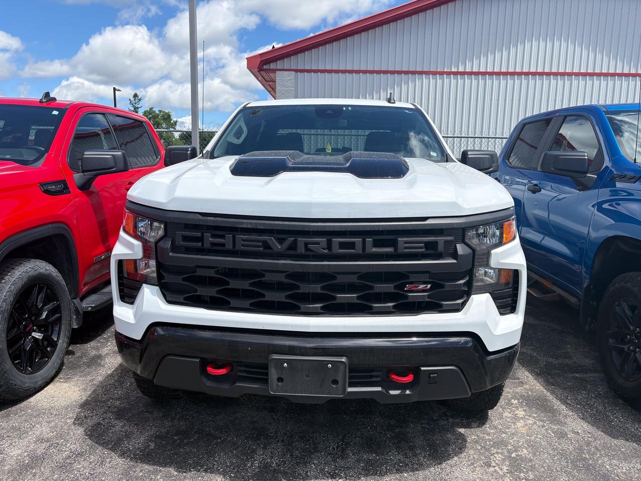 2025 Chevrolet Silverado 1500 Custom Trail Boss 4WD *DIESEL* Photo