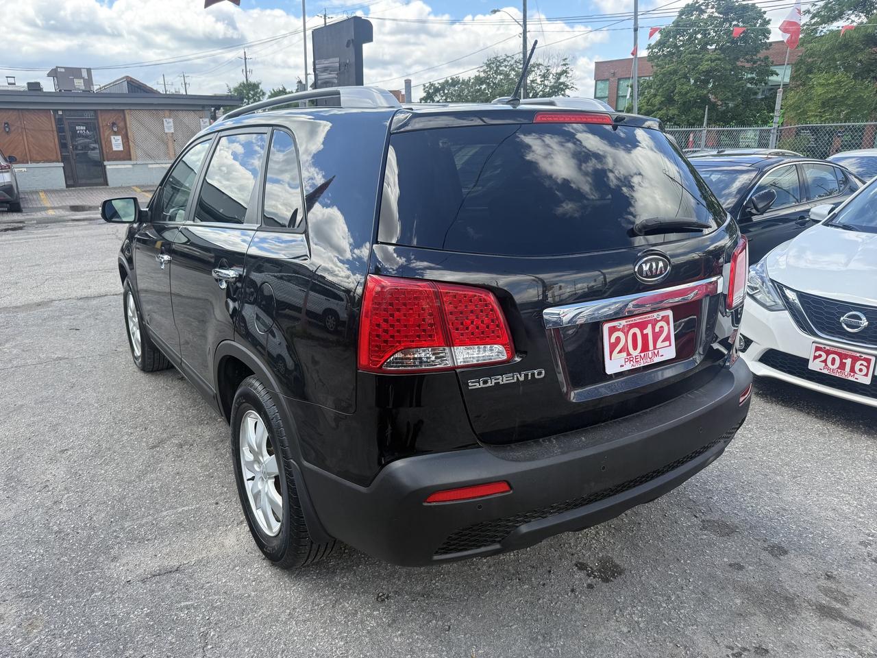 2012 Kia Sorento *** BLOWOUT SALE *** Photo