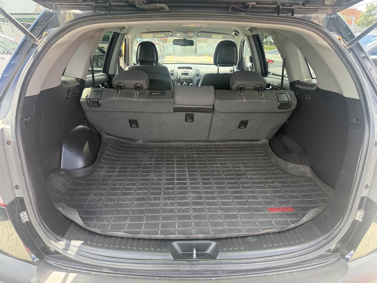 2012 Kia Sorento *** BLOWOUT SALE *** Photo