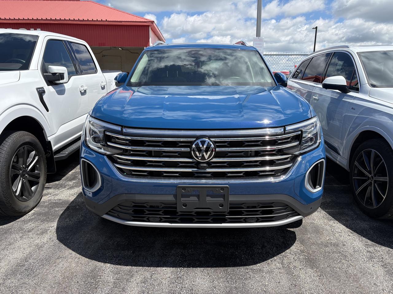 2025 Volkswagen Atlas HIGHLINE Photo