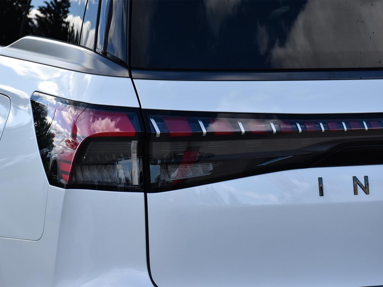 2026 Infiniti QX80 SPORT  NO LUXARY TAX! Photo