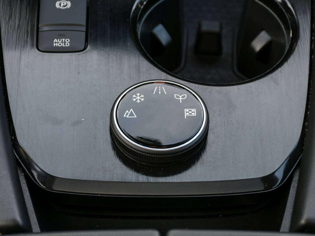 2026 Nissan Rogue Platinum  - Certified -  HUD Photo