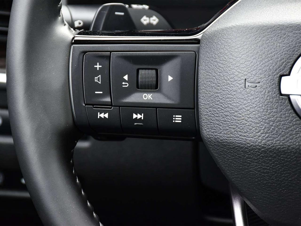 2026 Nissan Rogue Platinum  - Certified -  HUD Photo