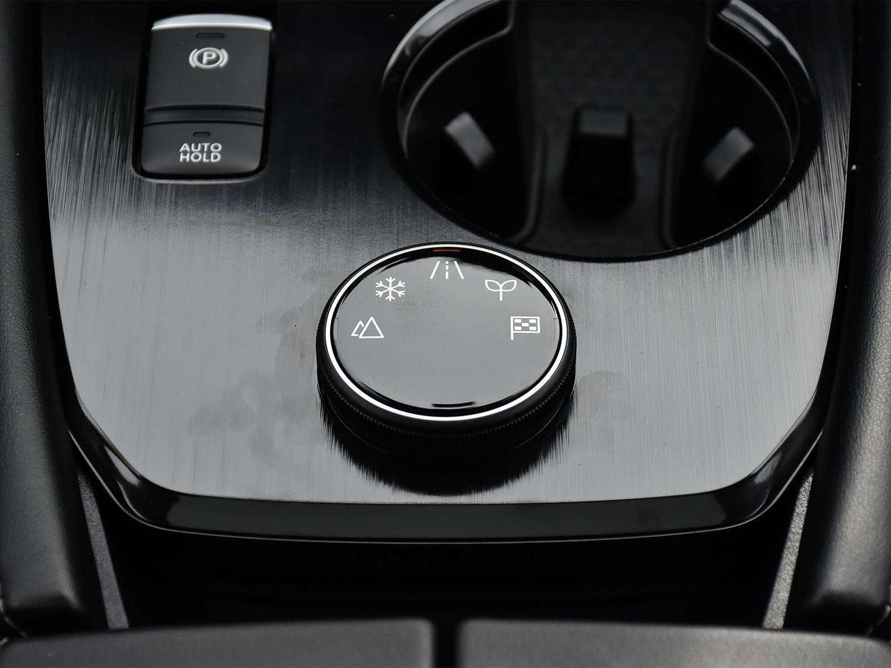 2026 Nissan Rogue Platinum  - Certified -  HUD Photo
