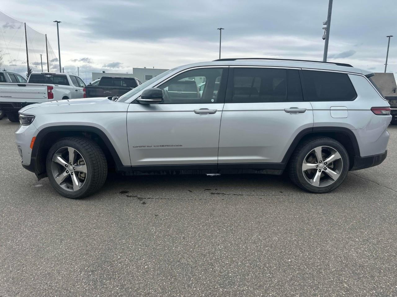 2021 Jeep Grand Cherokee L Limited 4dr 4x4 Photo