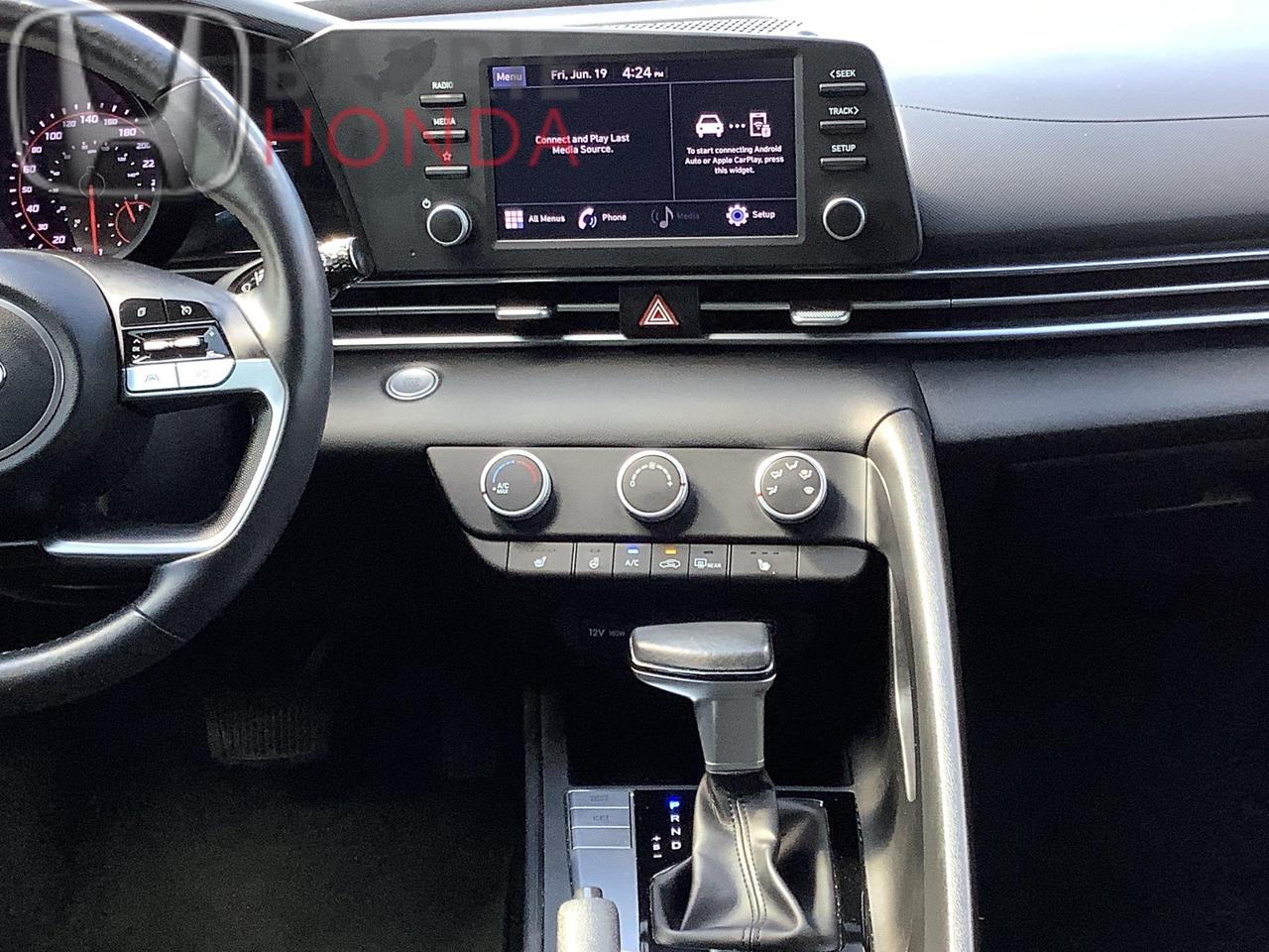 2022 Hyundai Elantra PREFERRED 4DR SEDAN Photo