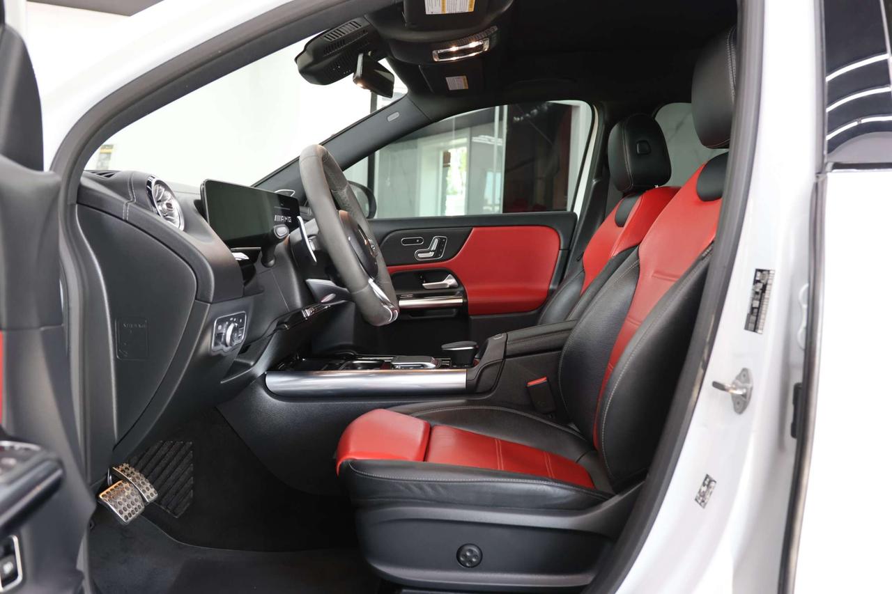 2021 Mercedes-Benz GLA GLA45-AMG-4MATIC/TECH PKG/NAV/360 CAM/BLIS/P SENSORS/LEATHER/H SEATS/KEYLESS ENTRY/AMBIENT/WLC/CARPLAY/PANOROOF Photo