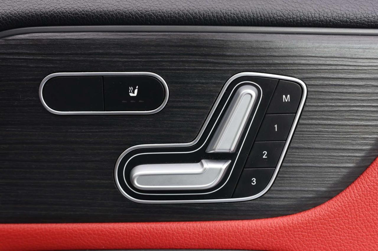 2021 Mercedes-Benz GLA GLA45-AMG-4MATIC/TECH PKG/NAV/360 CAM/BLIS/P SENSORS/LEATHER/H SEATS/KEYLESS ENTRY/AMBIENT/WLC/CARPLAY/PANOROOF Photo