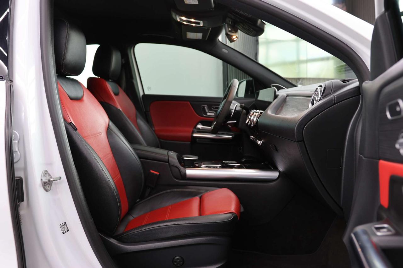 2021 Mercedes-Benz GLA GLA45-AMG-4MATIC/TECH PKG/NAV/360 CAM/BLIS/P SENSORS/LEATHER/H SEATS/KEYLESS ENTRY/AMBIENT/WLC/CARPLAY/PANOROOF Photo