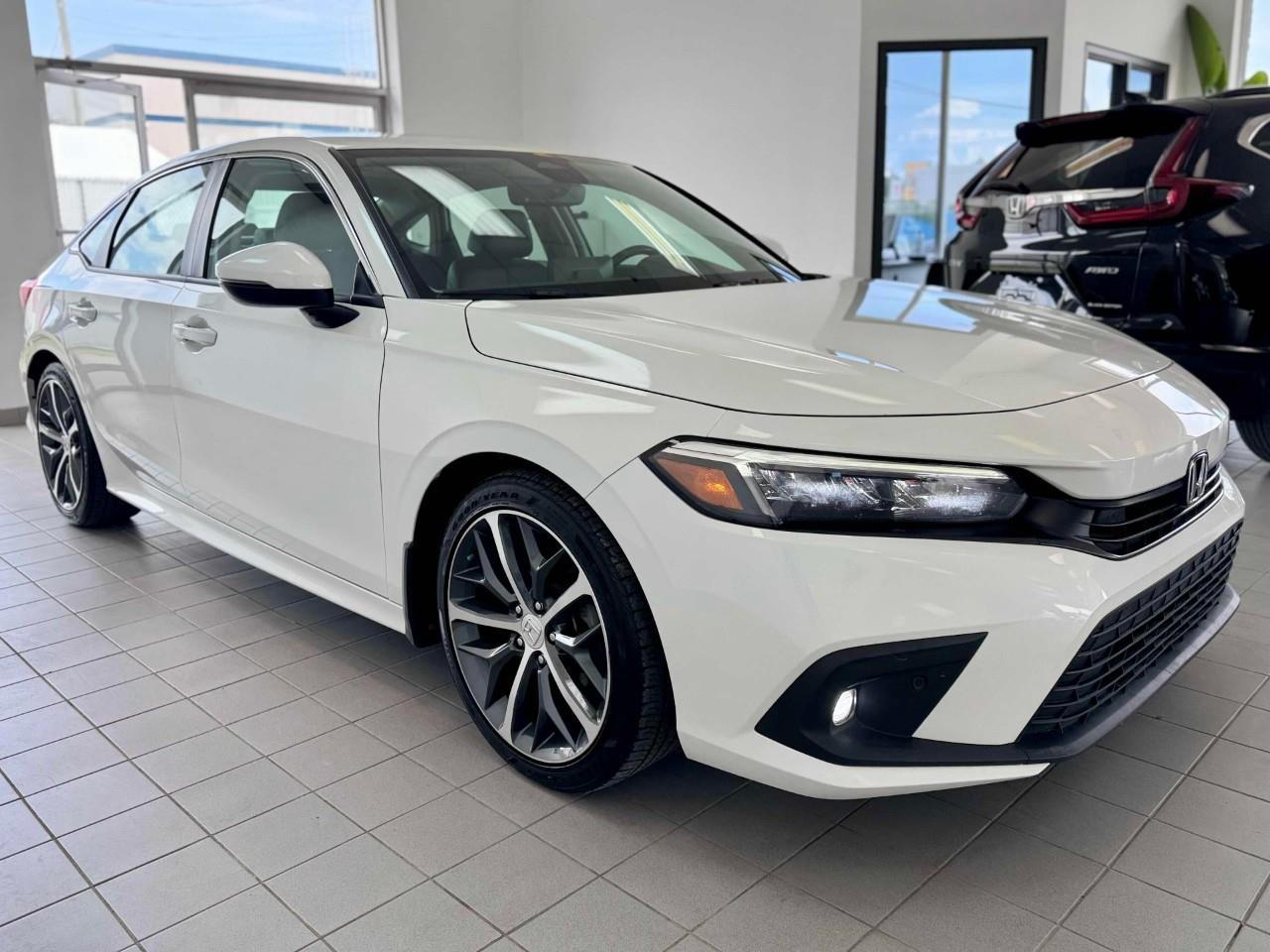 2024 Honda Civic Touring 4dr Sedan Photo