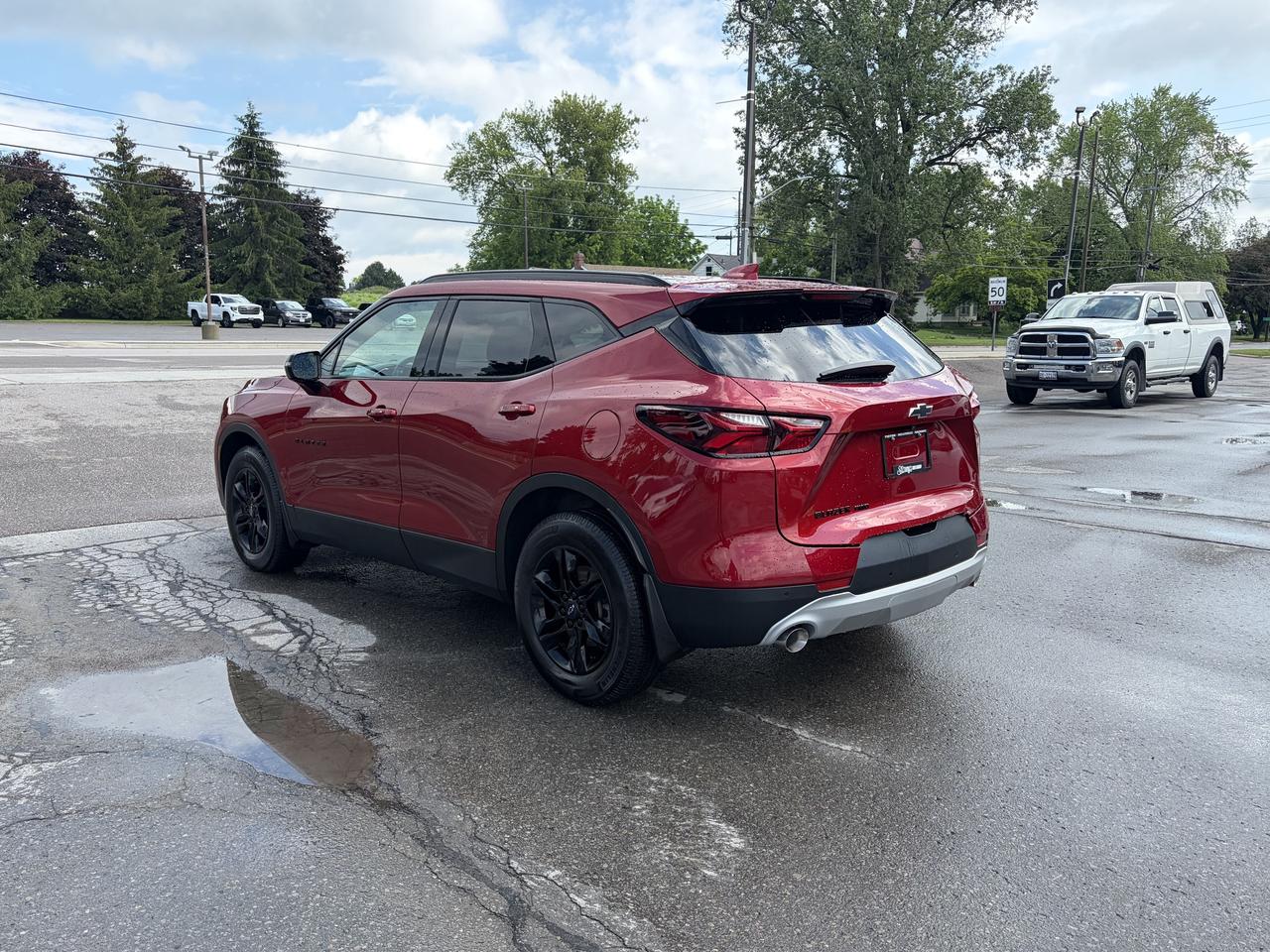2021 Chevrolet Blazer LT/AWD/V6/HEATED SEATS/REMOTE START/CALL PICTON Photo2