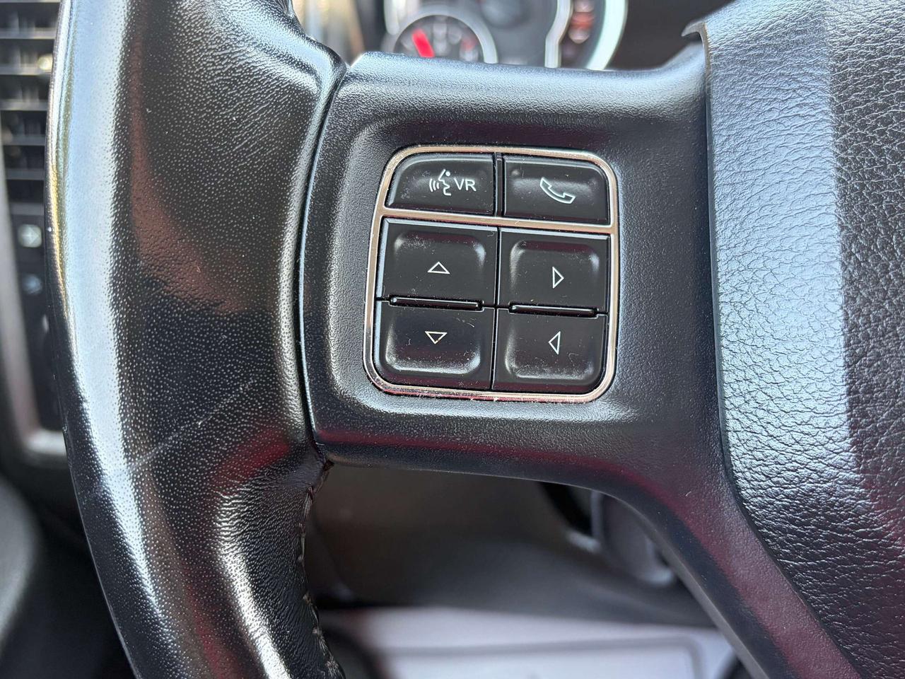 2022 RAM 1500 EXPRESS/HEATED SEATS/BACK UP CAM/4X4/CALL NAPANEE Photo