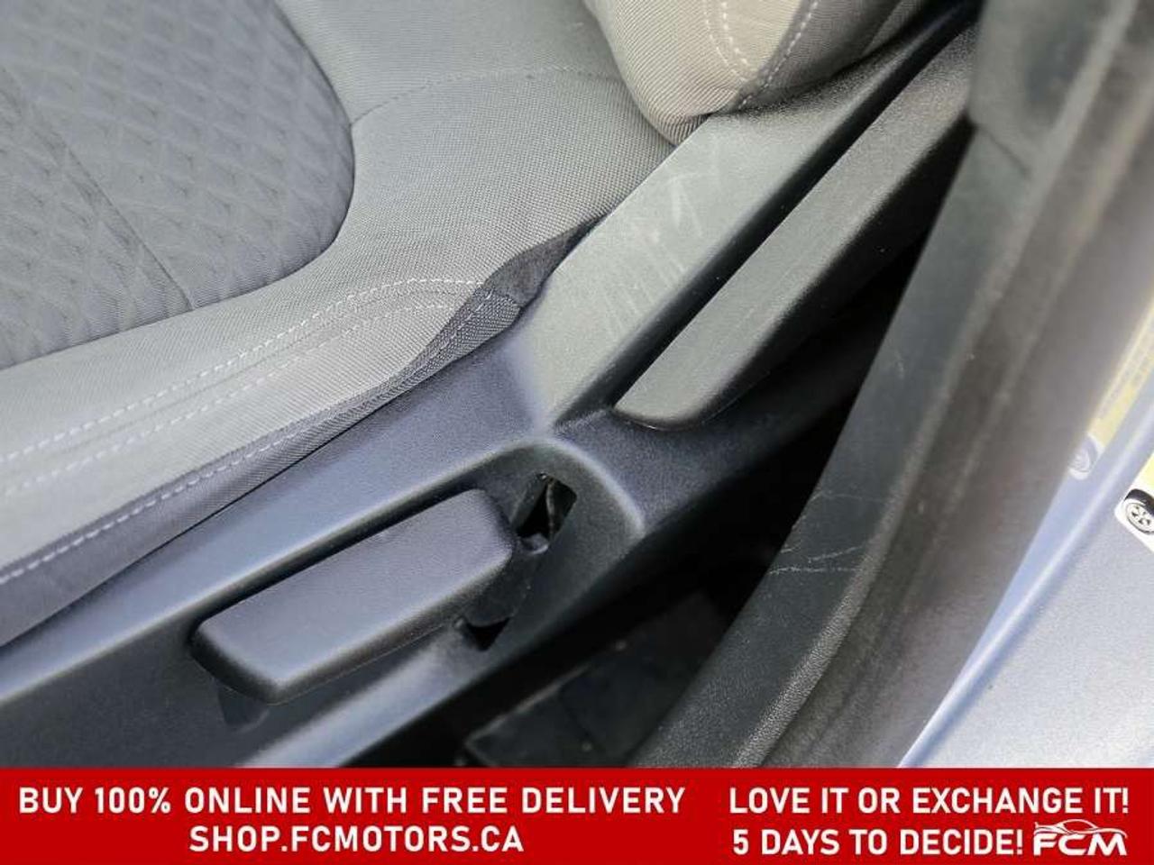 2022 Ford Escape SE AWD   FULLY CERTIFIED WITH WARRANTY Photo