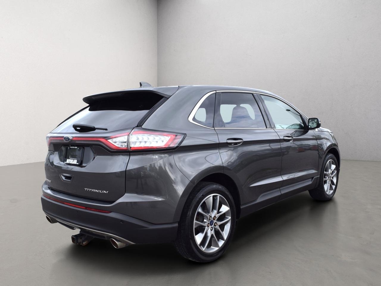 2016 Ford Edge Titanium AWD Leather Navi Panoramic Sunroof Photo4