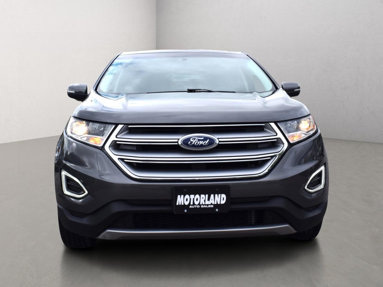 2016 Ford Edge Titanium AWD Leather Navi Panoramic Sunroof Photo