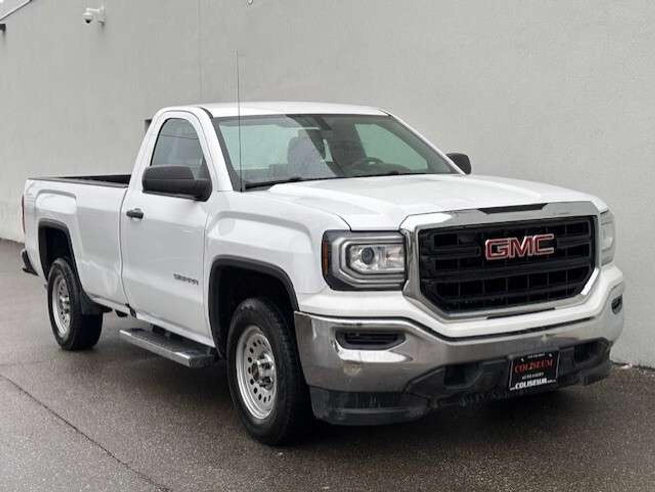 2017 GMC Sierra 1500 **REGULAR CAB 8FT LONG BOX-4.3L V6-NO ACCIDENTS** Photo