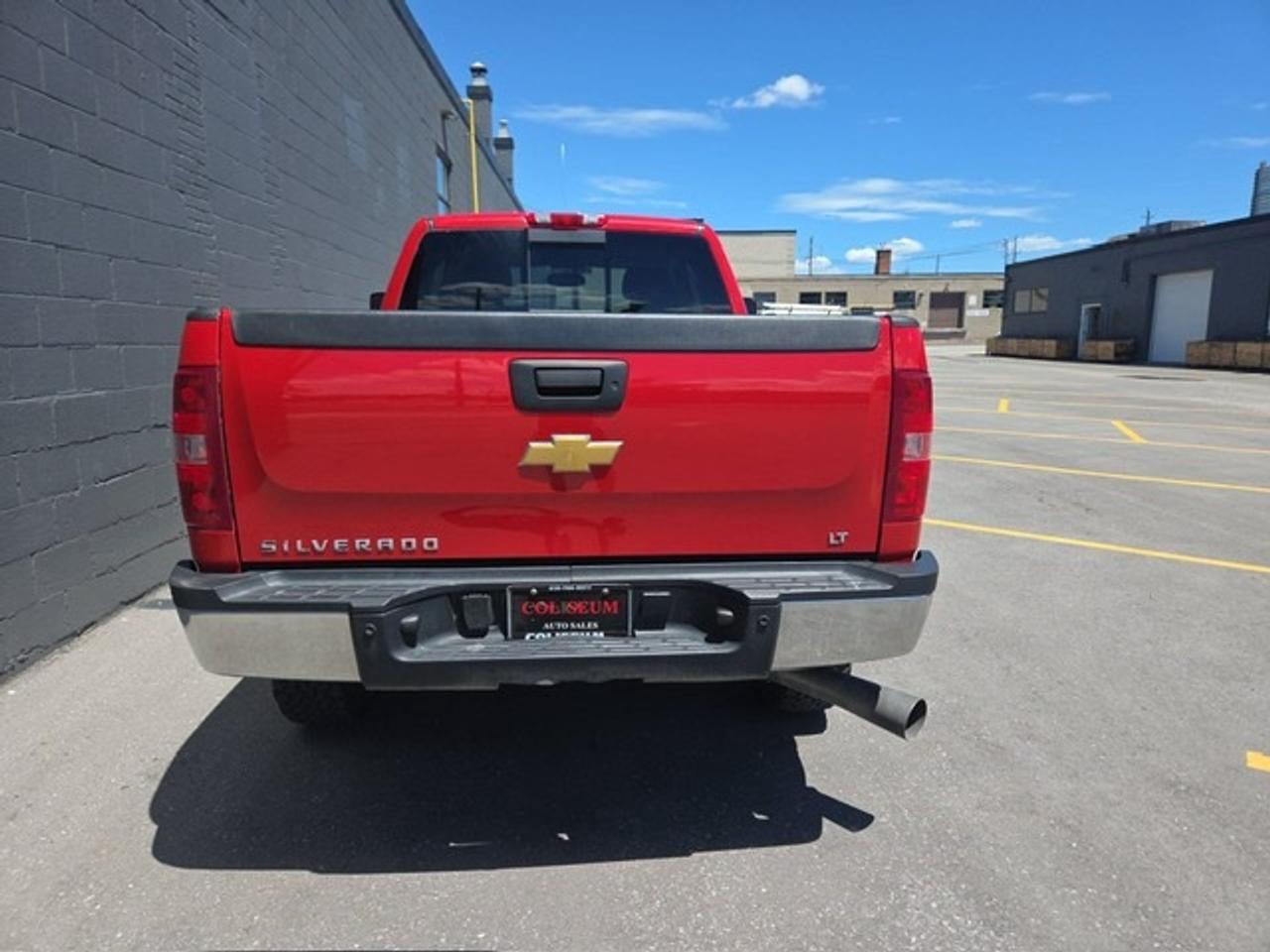 2012 Chevrolet SILVERADO 2500HD LT 4WD 6.6L DURAMAX DIESEL EXTENDED CAB SHORT BOX! Photo
