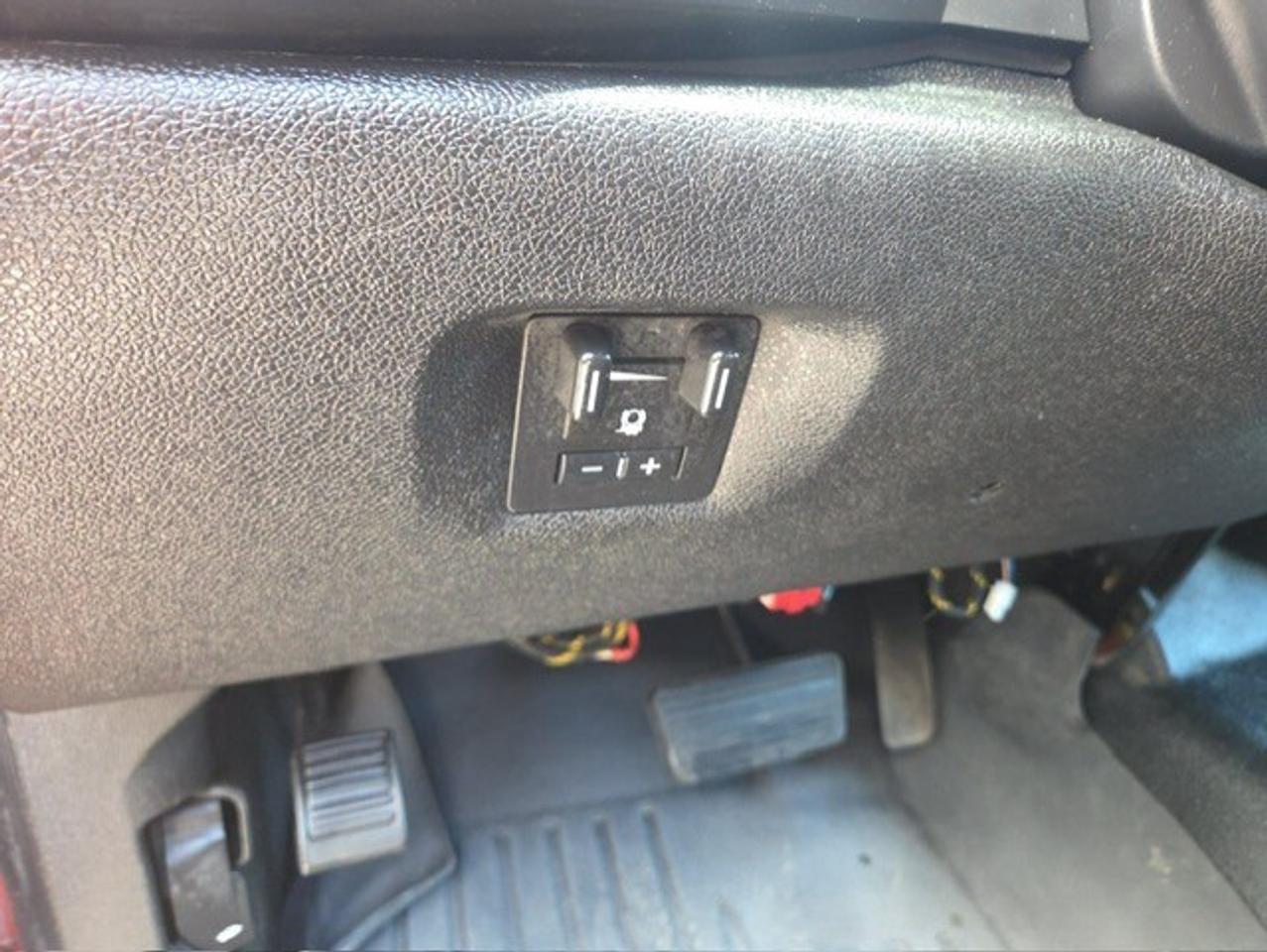 2012 Chevrolet SILVERADO 2500HD LT 4WD 6.6L DURAMAX DIESEL EXTENDED CAB SHORT BOX! Photo