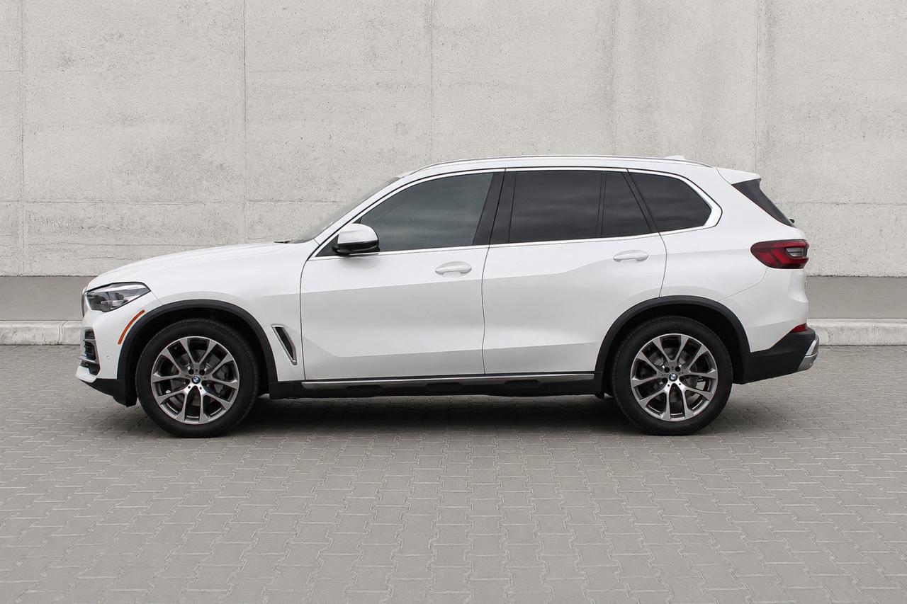 2023 BMW X5 Xdrive40i  Gps Moonroof BkpCam HtdSeats DriveModes Photo2