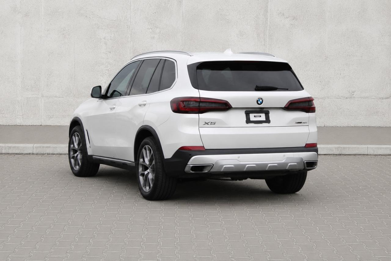 2023 BMW X5 Xdrive40i  Gps Moonroof BkpCam HtdSeats DriveModes Photo