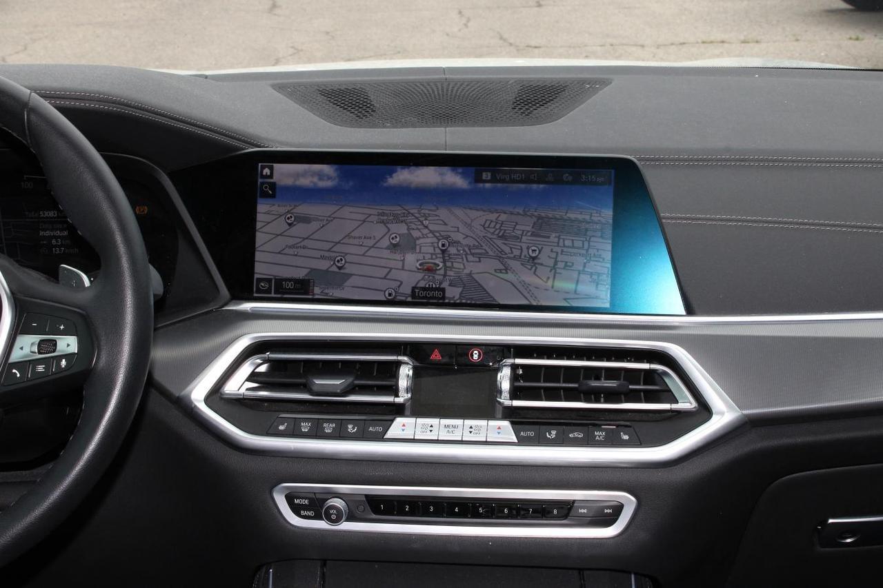 2023 BMW X5 Xdrive40i  Gps Moonroof BkpCam HtdSeats DriveModes Photo