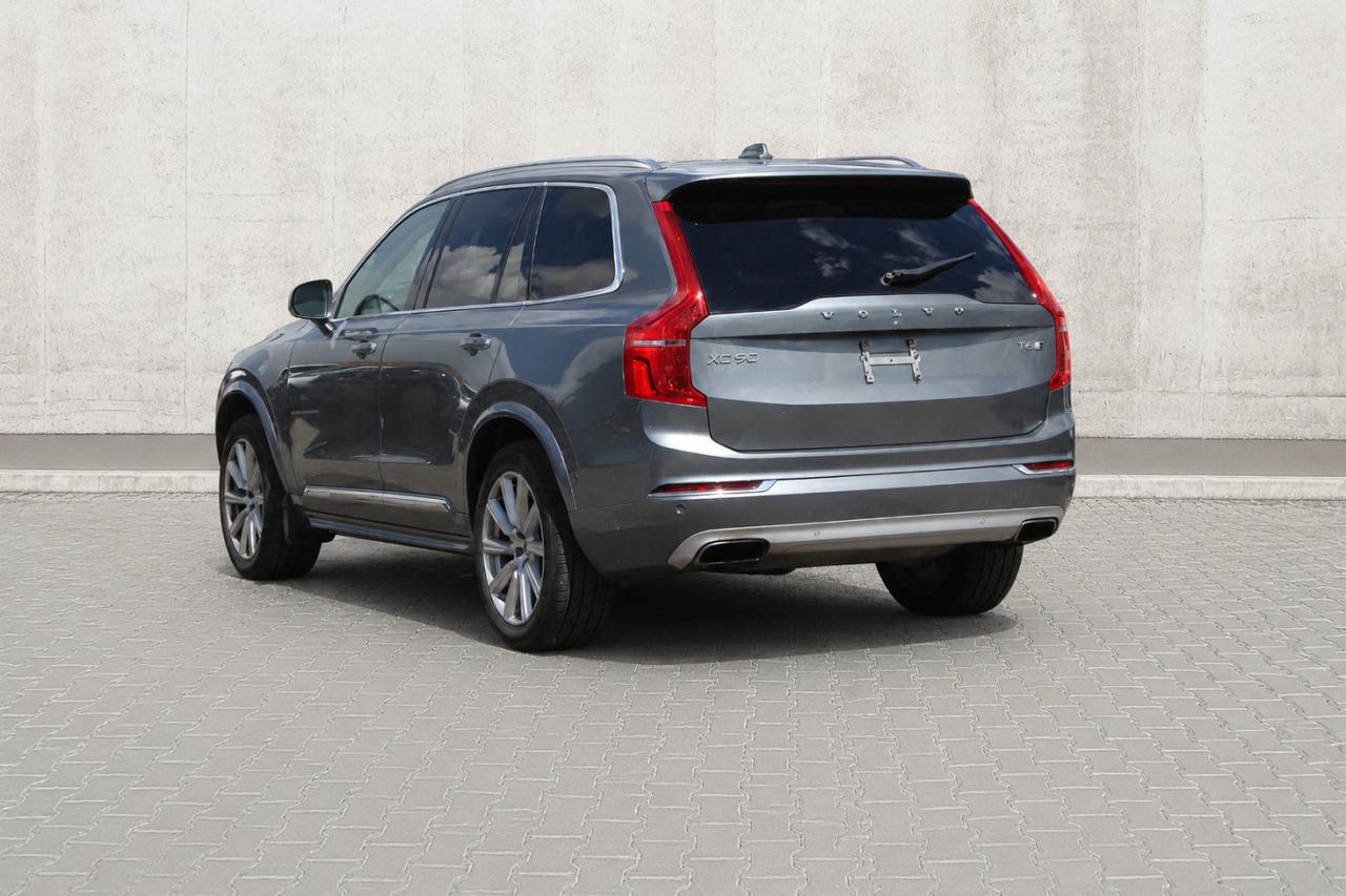 2016 Volvo XC90 T6  Gps Moonroof ParkingSensors BkpCam RemoteKeyle Photo3