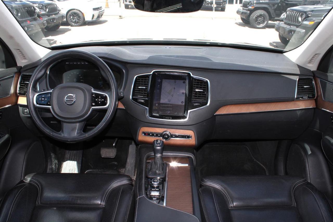 2016 Volvo XC90 T6  Gps Moonroof ParkingSensors BkpCam RemoteKeyle Photo