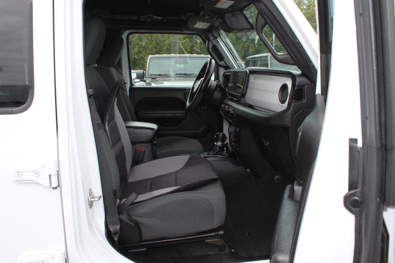 2024 Jeep Wrangler Sport  SiriusXM BkpCam AppleCarPlay Photo