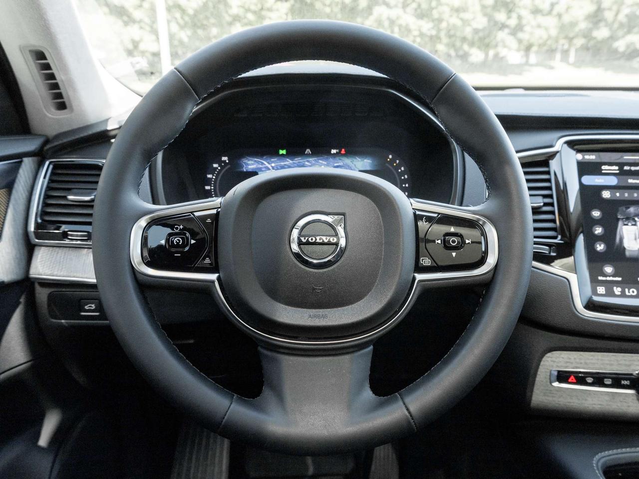 2024 Volvo XC90 B6 AWD ULTIMATE^6 Seater^CPO Rate fr 2.99%* Photo