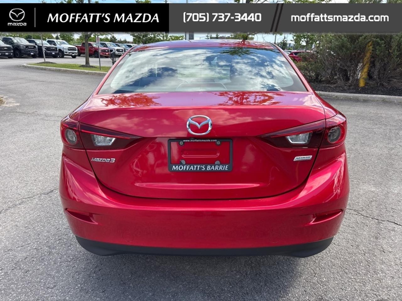 2018 Mazda MAZDA3 GS Photo