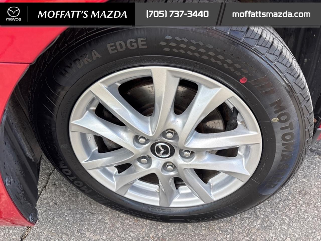 2018 Mazda MAZDA3 GS Photo