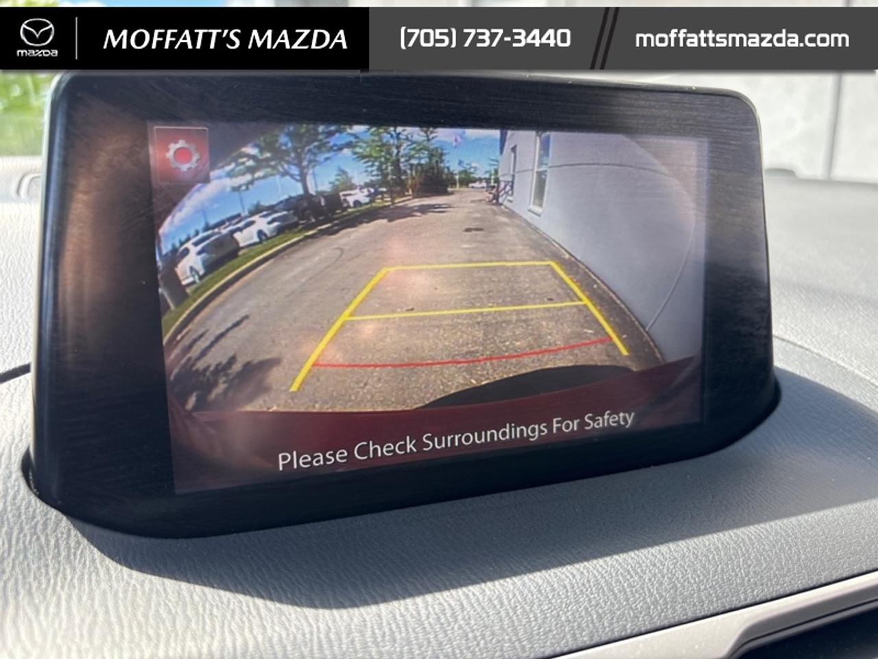 2018 Mazda MAZDA3 GS Photo