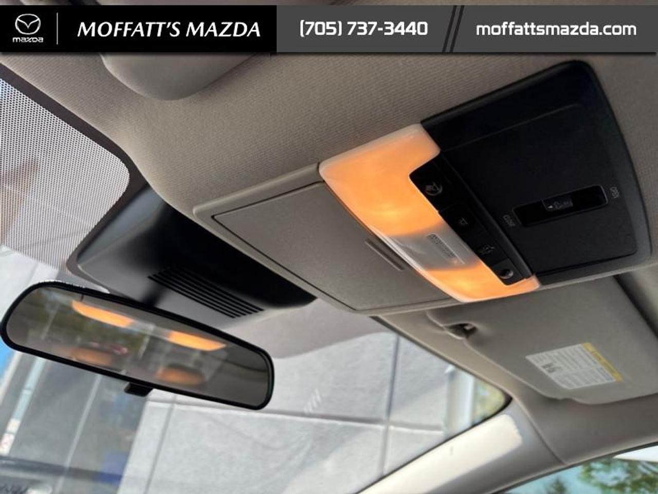 2024 Nissan Sentra SR Photo