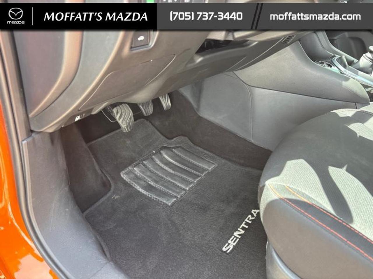 2024 Nissan Sentra SR Photo