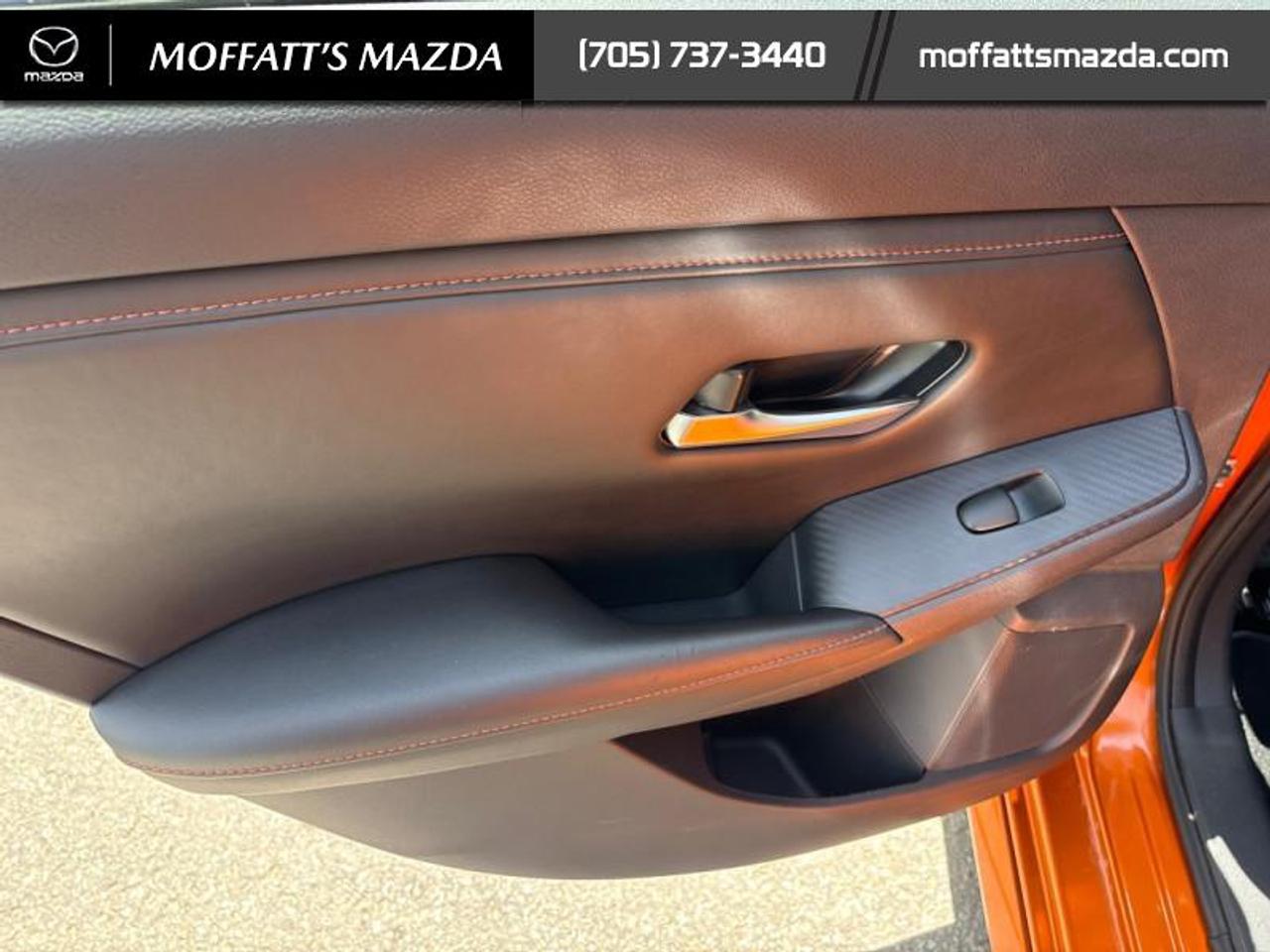 2024 Nissan Sentra SR Photo