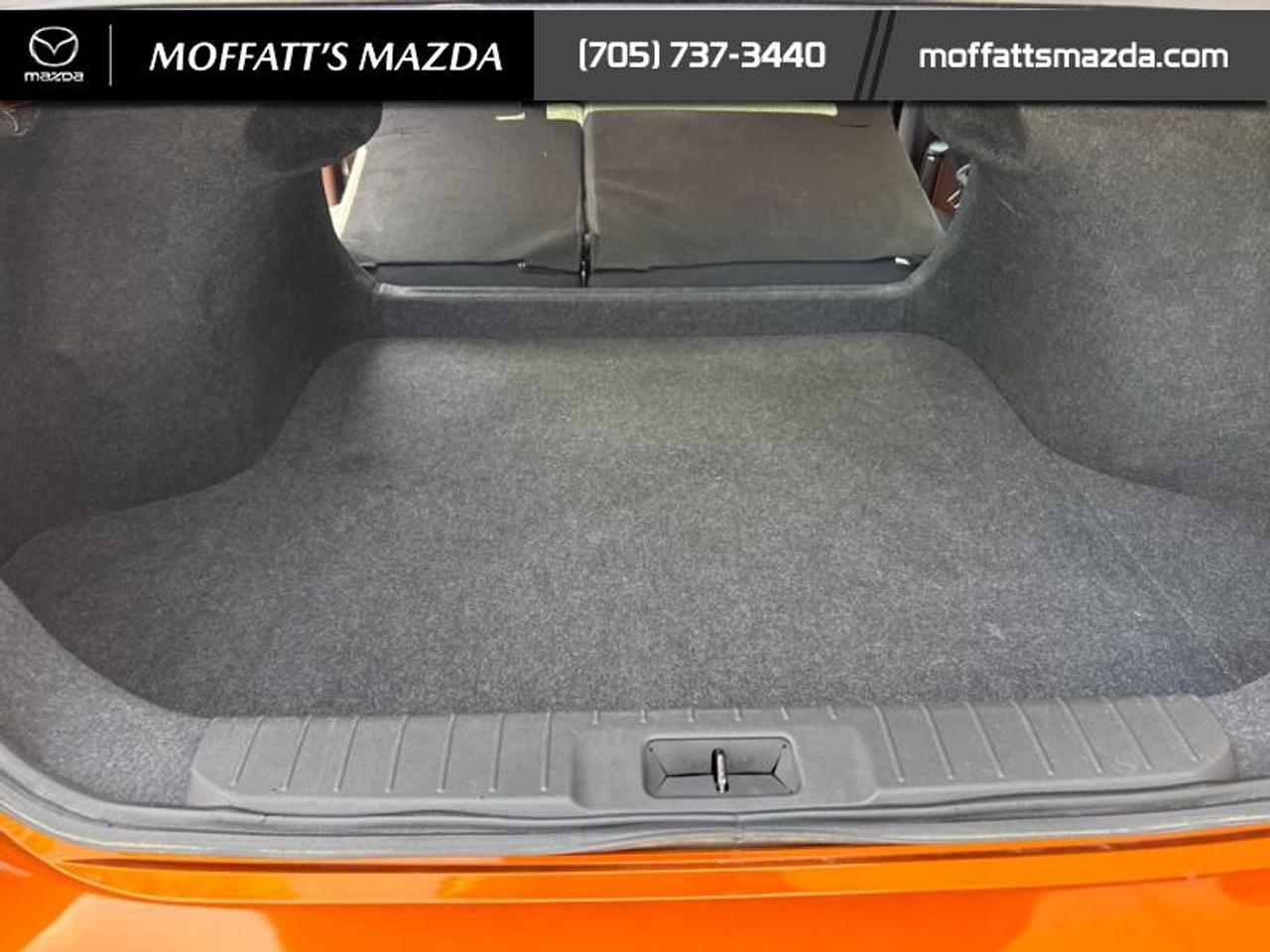 2024 Nissan Sentra SR Photo