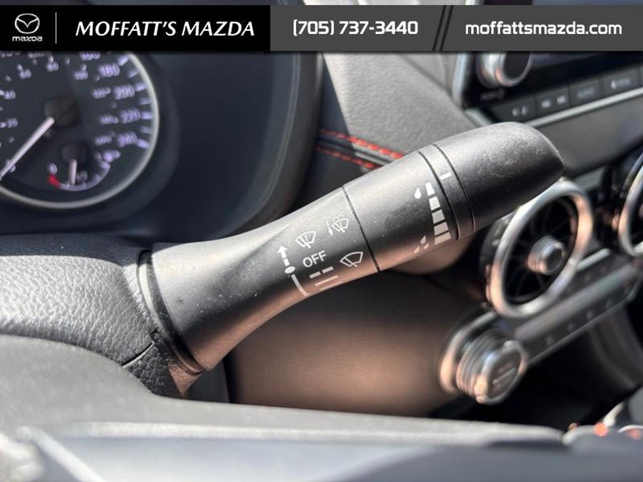 2024 Nissan Sentra SR Photo