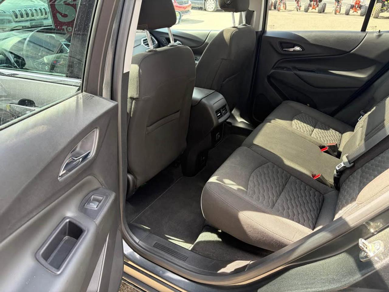 2019 Chevrolet Equinox LT AWD - Photo #9