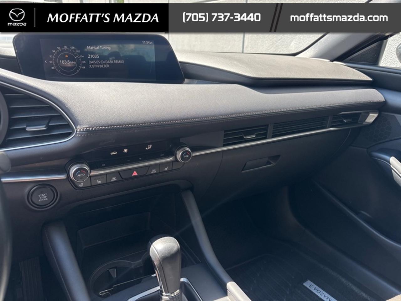 2022 Mazda Mazda3 Sport GS Photo