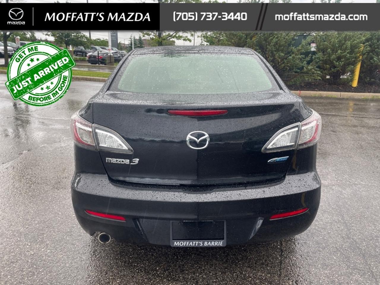 2013 Mazda MAZDA3 GS-SKY Photo