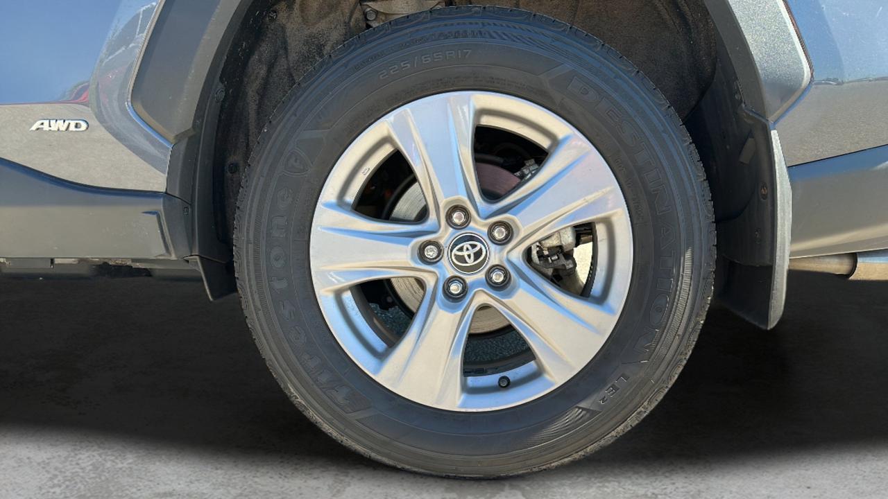 2025 Toyota RAV4 Hybrid  Photo