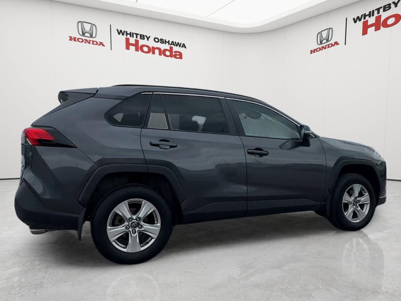 2019 Toyota RAV4 AWD XLE Photo
