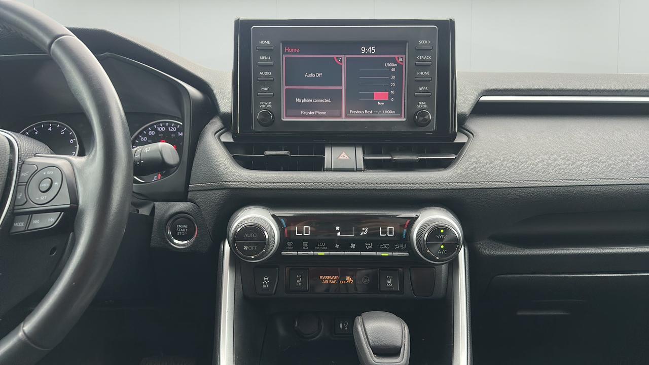 2019 Toyota RAV4 AWD XLE Photo