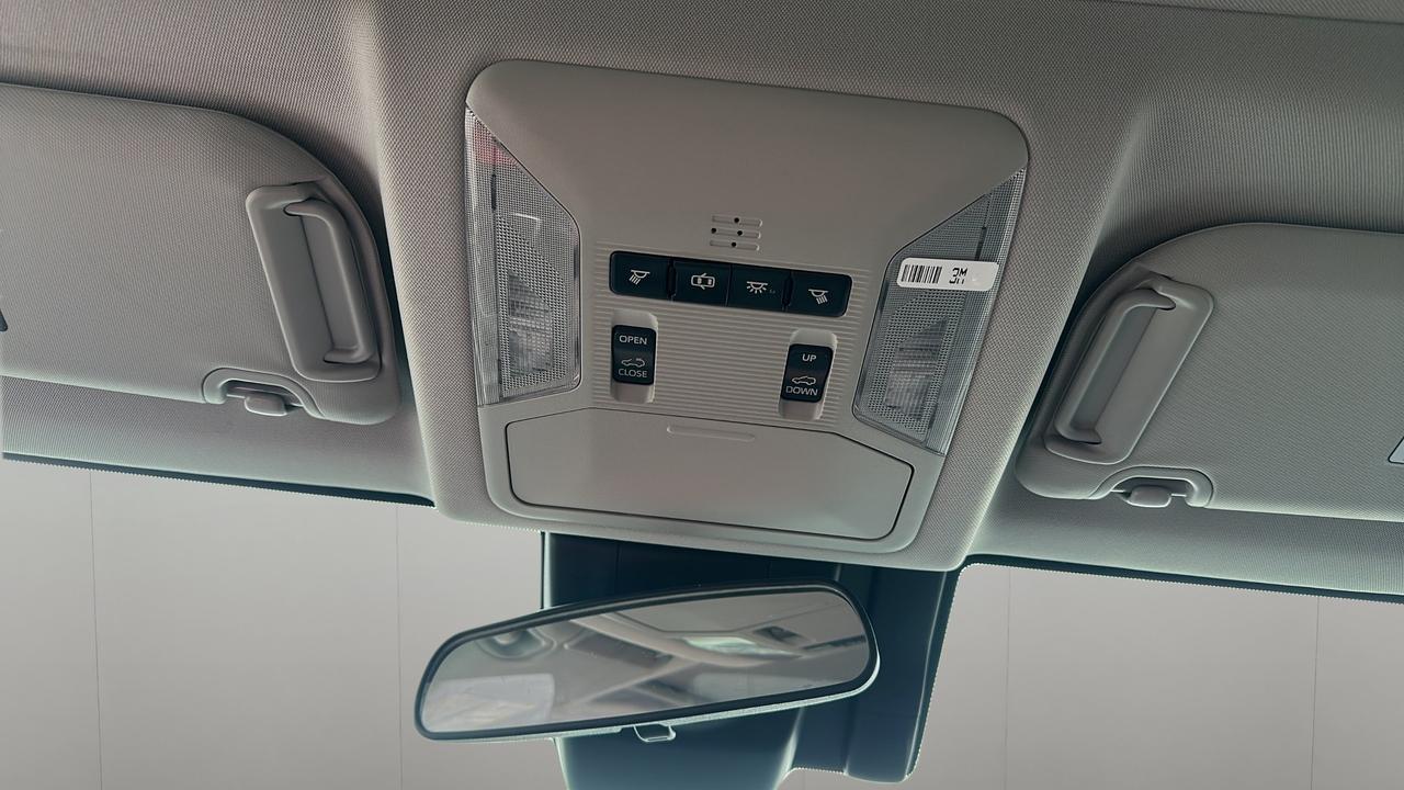 2019 Toyota RAV4 AWD XLE Photo