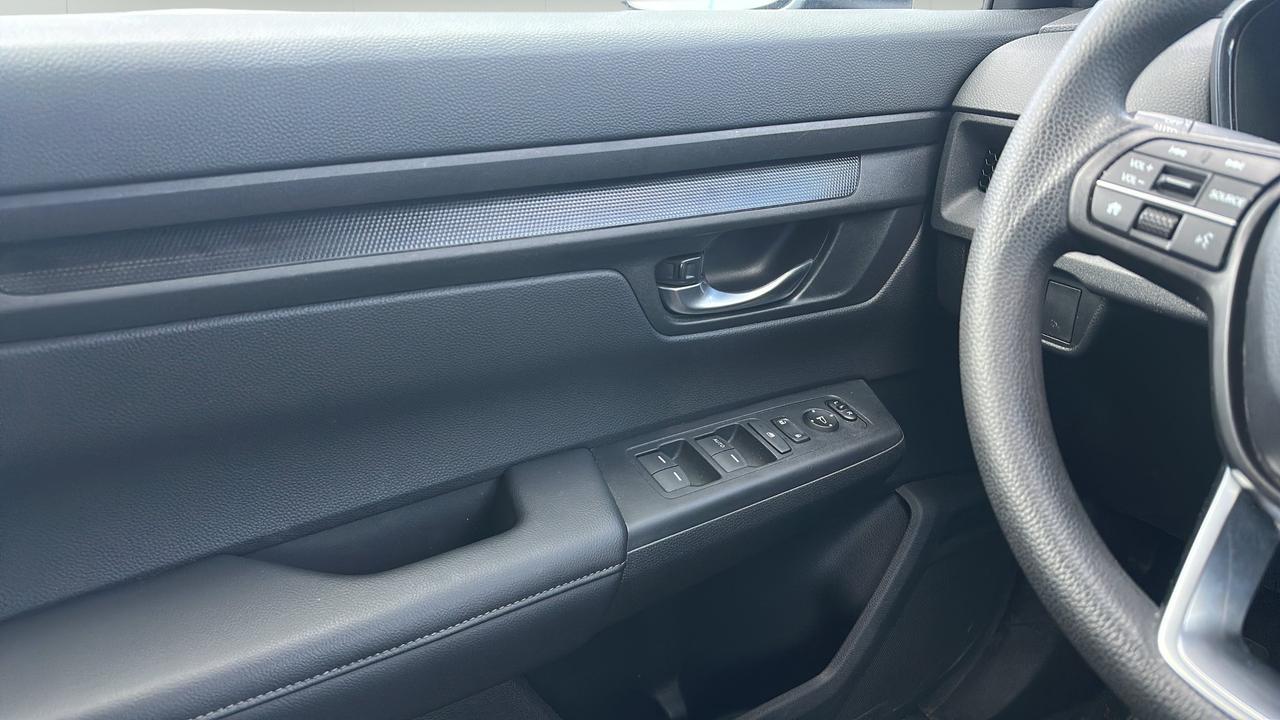 2025 Honda CR-V LX 2WD Photo
