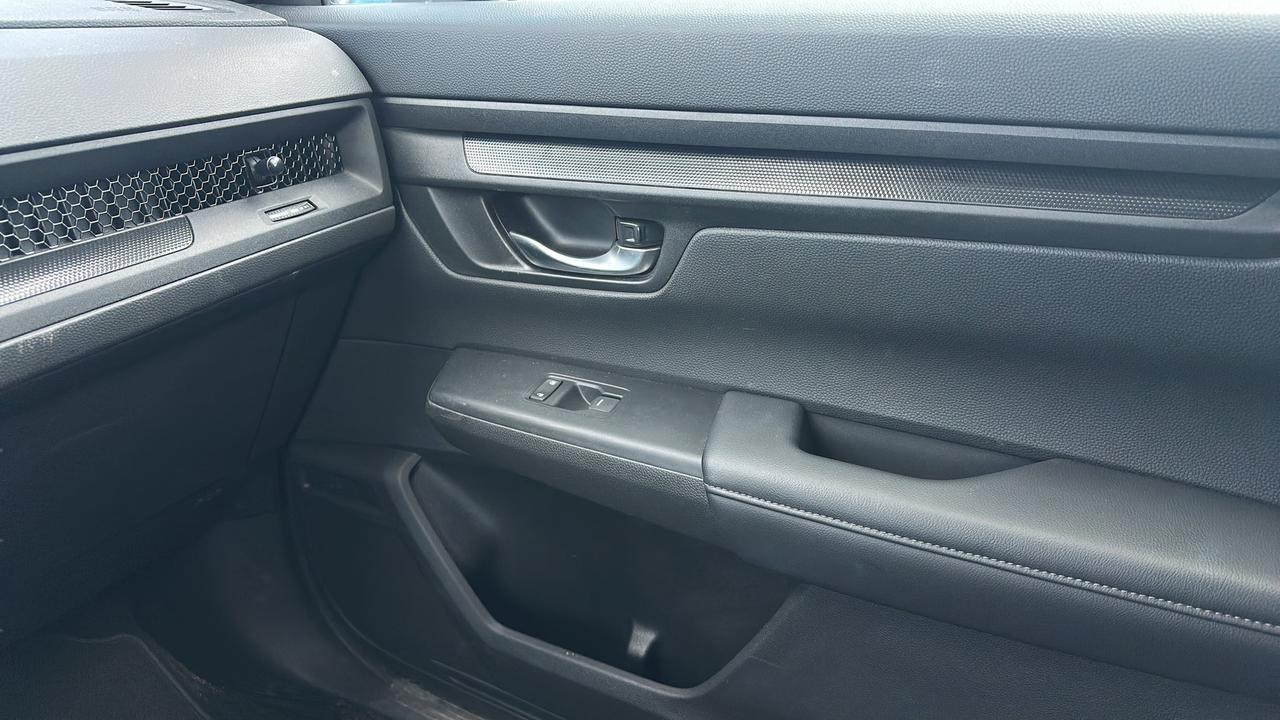 2025 Honda CR-V LX 2WD Photo